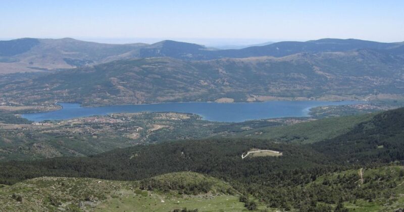 Mountain Lake Canoe Experience from Madrid - Key Points