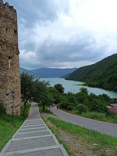 Mountain tour: Gudauri, Kazbegi, Ananuri, Gergeti, Zhinvali - Visiting Gudauri: Georgia’s Snowy Playground