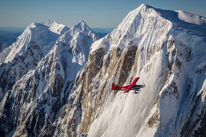 Mountain Voyager Flightseeing tour from Talkeetna - The Experience of Flying Over Denali and the Alaska Range