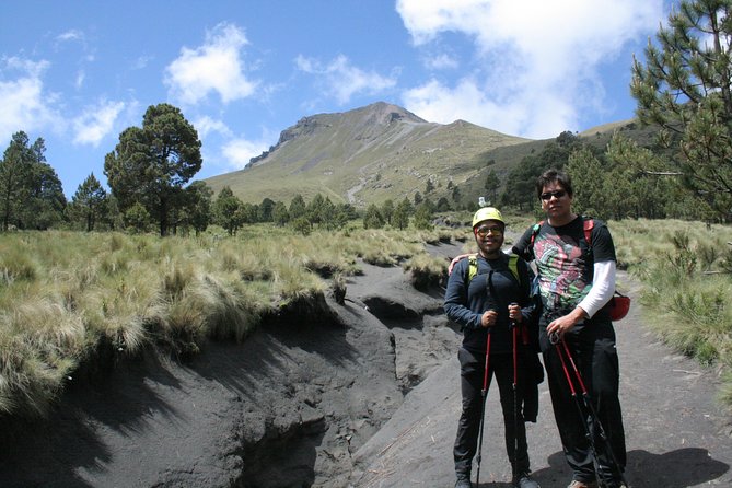 Mountaineering Malinche (4,460 meters) - Reaching the Summit and Enjoying Lunch