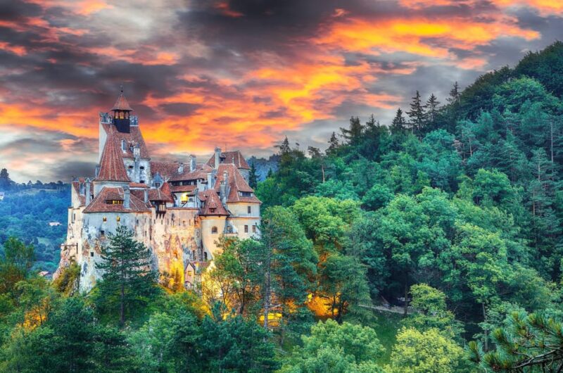 Movie Castle tour from Bucharest: Peles, Bran & Cantacuzino - Exploring Bran Castle: The Legend of Count Dracula Comes Alive