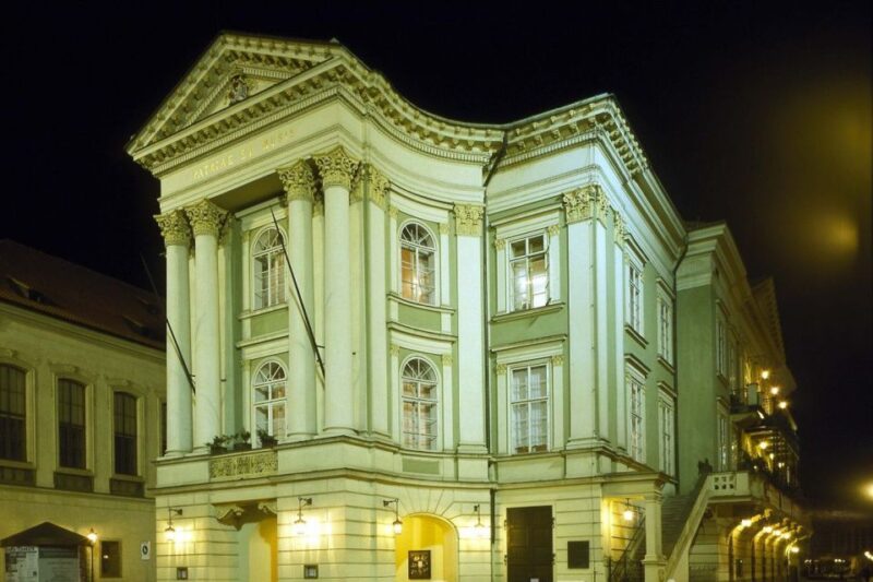 Mozart's Prague: Old Town, Lesser Town & Czech Museum Tour - Comparing with Other Classical Music Tours in Prague