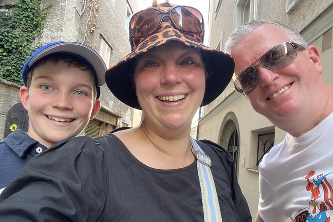 Mozart's Salzburg Exploration Game and Tour - Discovering Mozart’s Birthplace and Café Tomaselli