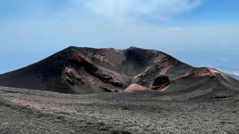Mt Etna: Winter Trekking Tour with Optional Catania Transfer - Experience Quality and Guidance