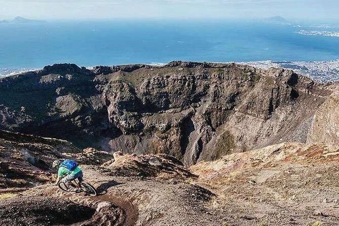 Mt Vesuvius E-Bike Tour - Suitability and Physical Requirements