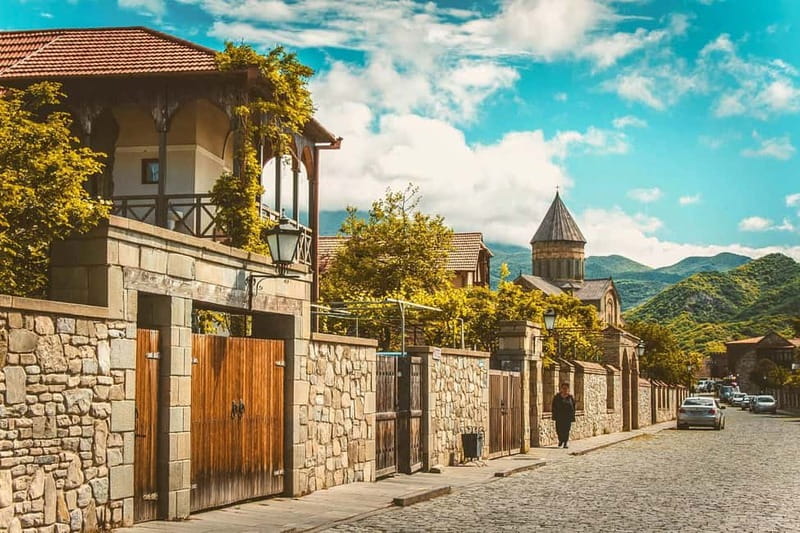 Mtskheta: Day Tour to Oldest City in Georgia - Samtavro Monastery Complex: The Historic Religious Center