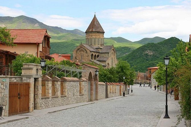 Mtskheta Gori anf Uplistsikhe Full-Day Private Tour from Tbilisi - Mtskheta’s UNESCO-listed Churches and Old Town