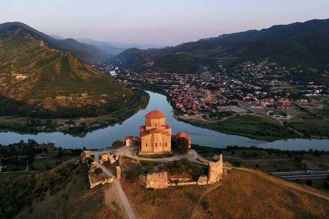 Mtskheta, Jvari, gori, uflistsikhe, history and panorama (group tours) - Climbing to the Heights of Jvari and Panoramic Views