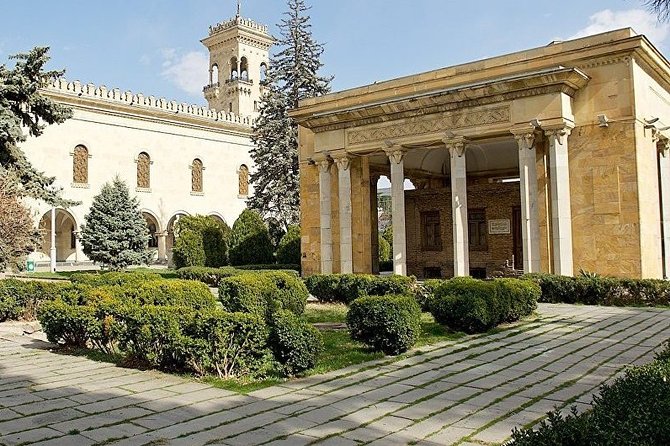 Mtskheta, Jvari, gori, uflistsikhe, history and panorama (Private tours) - Experience the Uplistsikhe Cave Complex and its Pagan Past