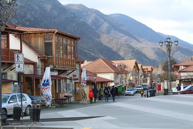 Mtskheta - Jvari - Samtavro, the cradle of Georgian Christianity. Private tours - Comfortable and Connected Transportation with Guided Insights