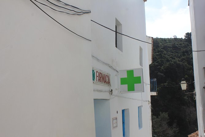 Mudejar Route and White Villages Small-Group Tour with Lunch - Salares: A Highlight with Roman and Mudejar Heritage