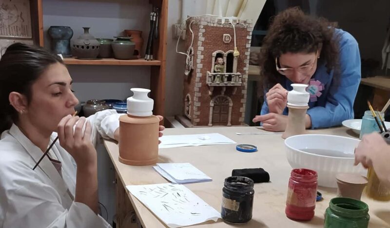 Mugello, Tuscany. Majolica decoration technique workshop. - Who Will Get the Most Out of This Experience?