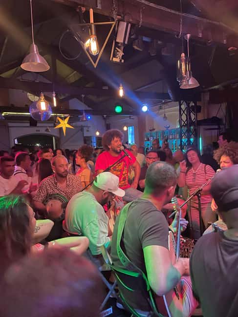 Multicultural Lisbon: Hidden Stories, Art, Food & Live Music - Scenic Viewpoints and Sunset at Graça