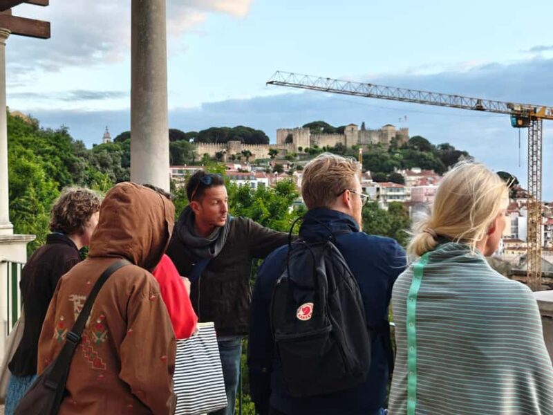 Multicultural Lisbon: Hidden Stories, Art, Food & Live Music - Tasting Fusion Flavors and Evening in a Cozy Tavern