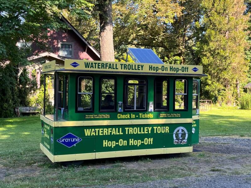 Multnomah Falls: Waterfall Corridor Hop-On Hop-Off Trolley - Convenience and Accessibility
