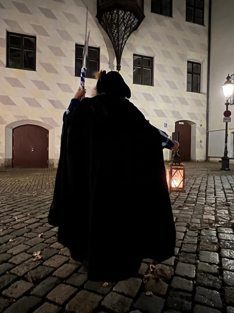 München: Der Nachtwächter für Kinder - Führung auf Deutsch - Walking Through the Alter Hof and Old Town Streets