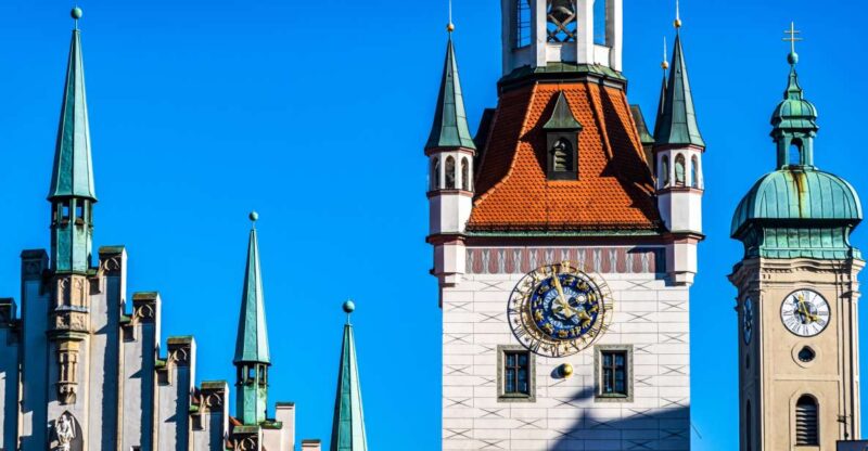 Munich: Alte Pinakothek and Old Town Private Walking Tour - Munich’s Old Town Highlights and Historical Landmarks