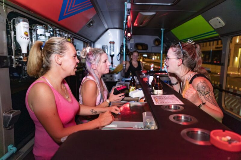 Munich: Bar and Club Crawl - Meeting the Group and Tour Ending