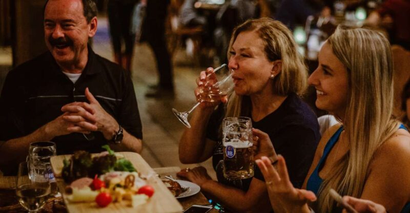 Munich: Beer and Food Tour with Dinner & Oktoberfest Museum - Key Points