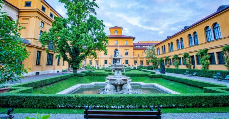 Munich: Capture the most Photogenic Spots with a Local - Key Points