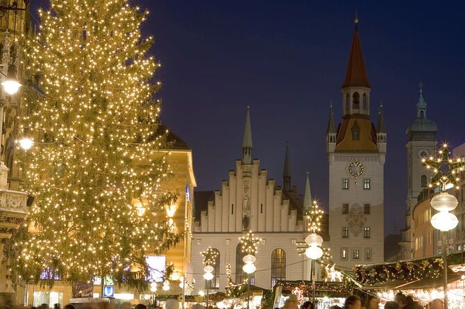 Munich Christmas Market Small Group Tour with Gingerbread Heart - Middle Age Charm at Odeonsplatz
