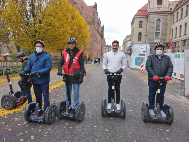 Munich: City Highlights Guided Segway Tour - Experience Munich’s Surfers and Green Spaces