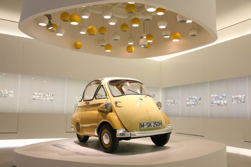 Munich: City Pass 45+ Top Attractions and Public Transport - Navigating Munich with Public Transport and Discounts