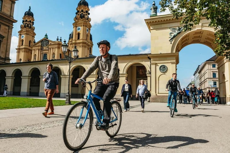 Munich: Classic Guided City Tour by Bike (English Tour Only) - Key Points