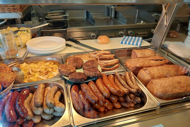 Munich Food Tour with Full Meal & Drinks by Do Eat Better - Logistics and Group Size