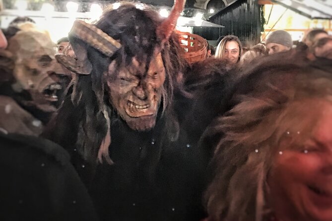 Munich Ghosts and Spirits Evening Walking Tour - Dark Secrets at Odeonsplatz: From Nazi Haunts to Devil’s Deals