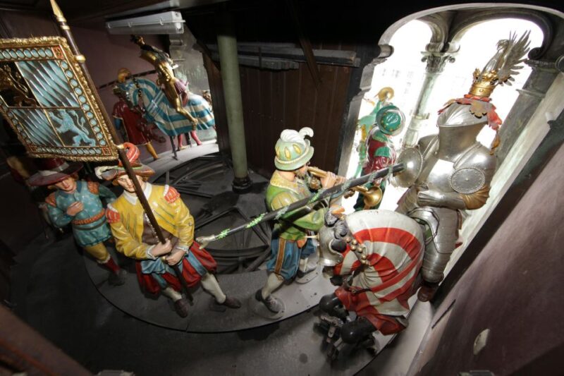 Munich: Guided Tour of the historic Town Hall on Marienplatz - Inside the Law Library: A Hidden Treasure
