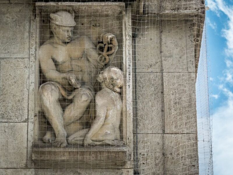 Munich - Illuminati & other Secret Societies, Tour in German - The Insignia of the Order of the Golden Fleece in Munich