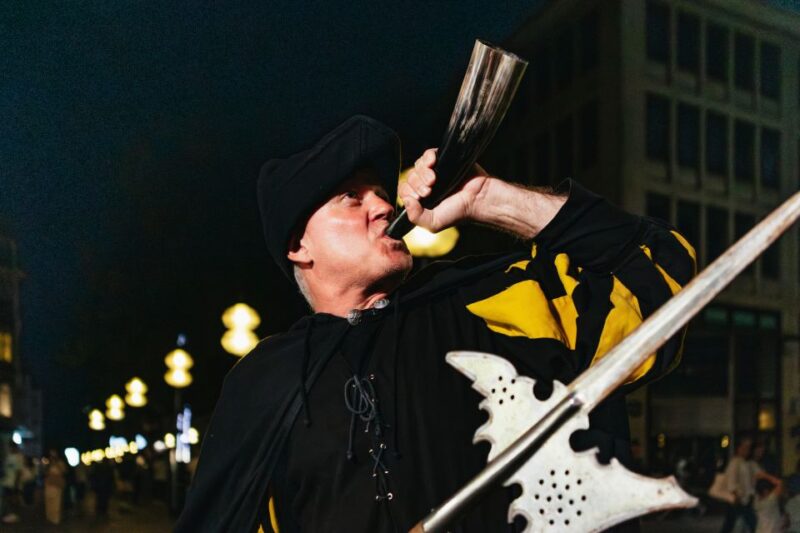 Munich: Middle Ages Tour with Night Watchman in German - The Atmosphere and Wolfram’s Storytelling Style