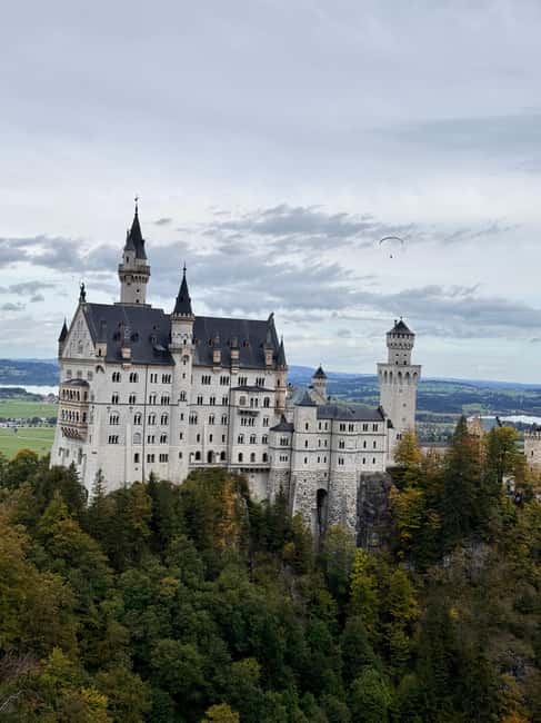Munich: Neuschwanstein Castle Tour & Pretzel Workshop - Visiting Neuschwanstein Castle with Skip-the-Line Tickets