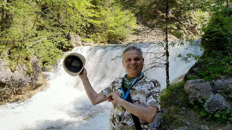 Munich: Neuschwanstein Castle Tour - From the Old Town to the Castle District