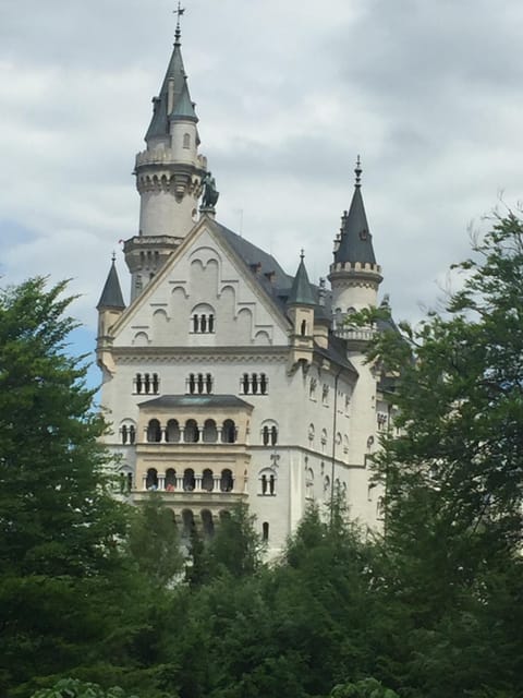 Munich: Neuschwanstein/Rothenburg/Eagle's Nest/Salzburg Trip - Starting from Munich for a Full Day of Bavarian Highlights