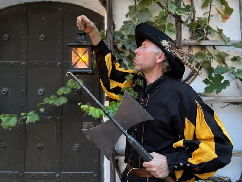 Munich: Night Watchman Tour for Kids (6 - 12 years) - 75 min - Key Points