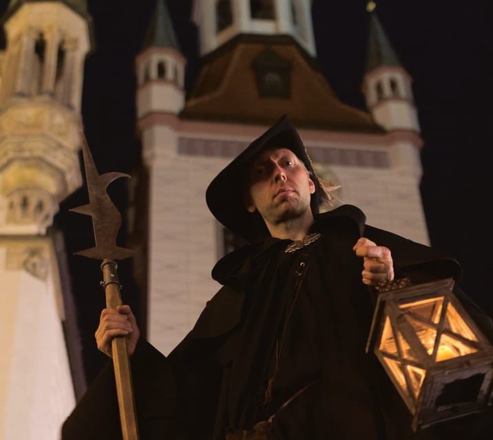 Munich: Night Watchman Tour for Kids (6 - 12 years) - 75 min - Exploring Munich’s Nighttime Legends