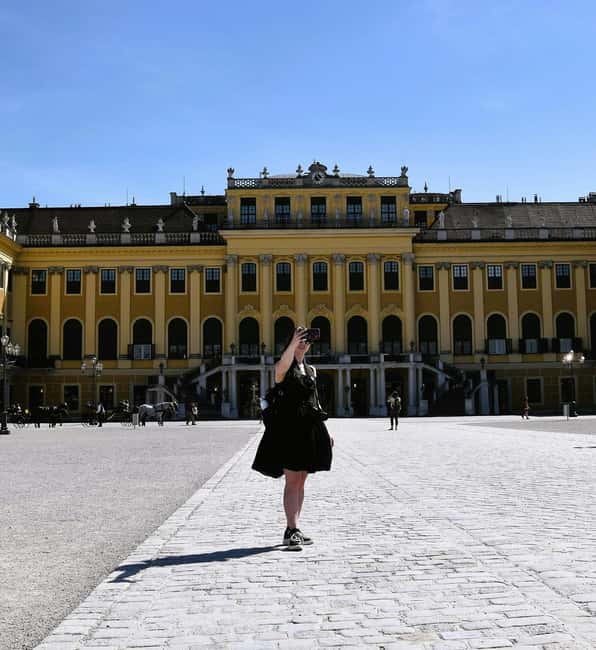 Munich: Nuremberg Uncovered History, Trials & Art Day Tour - Visiting Albrecht-Dürer-Haus in Nuremberg’s Old Town