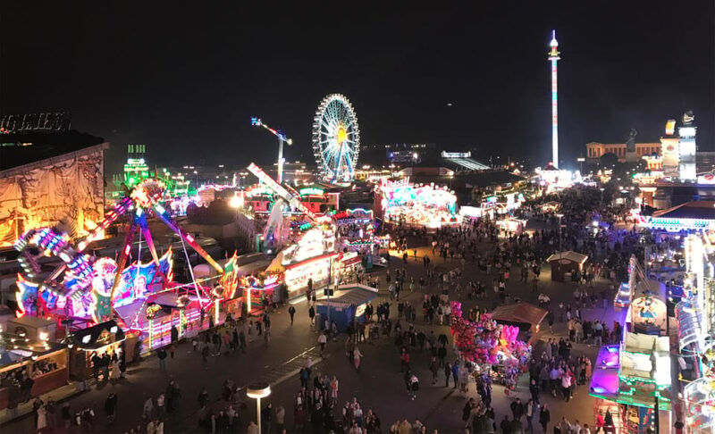 Munich: Oktoberfest Tour & Big Beerhall Evening Reservation - Key Points