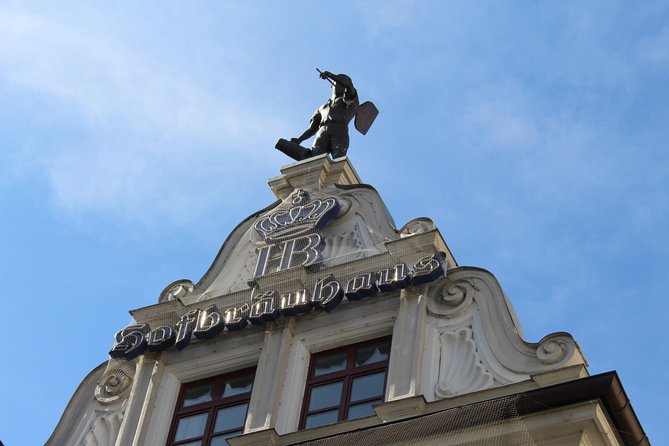 Munich Old Town Walking Tour - The Residenz and Odeonsplatz