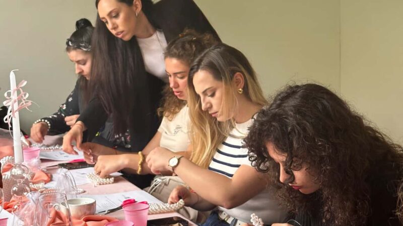 Munich: Pearl Beaded Bag Workshop with Drinks and Snacks - Who Will Enjoy This Experience?