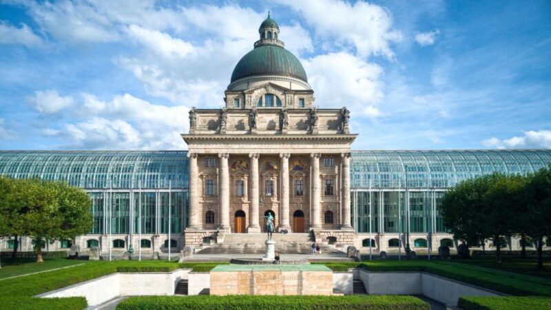 Munich: Private Guided Walking Tour with Residenz Museum - Key Points