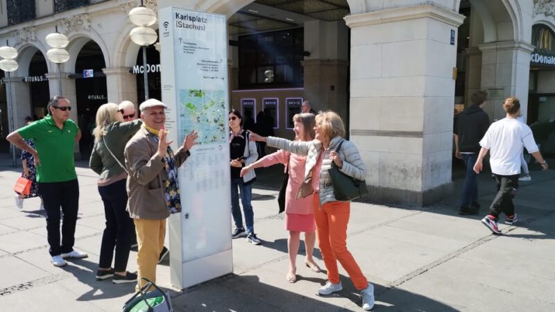 Munich: Private Walking Tour Munich Highlights - Key Points