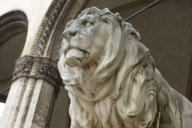 Munich Public Walking Tour With A Professional Guide - Discovering Munich’s Architectural Secrets and Legends