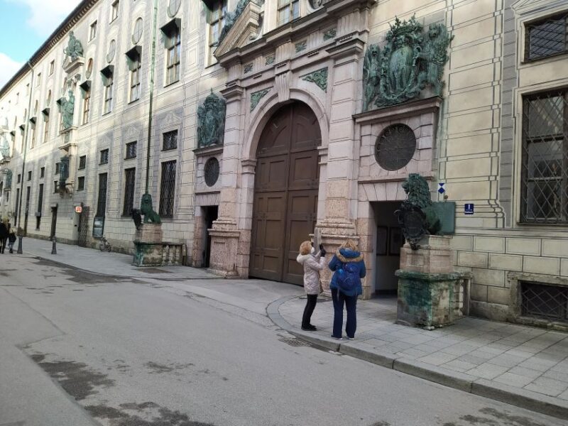 Munich Residenz: Private Tour with artists and historians - The Relationship Between King Ludwig II and Richard Wagner