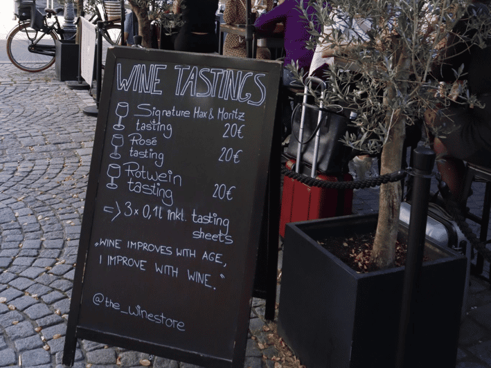 Munich: Romantic Wine Experience for Two at Viktualienmarkt - The Atmosphere: Intimate, Relaxed, and Romantic
