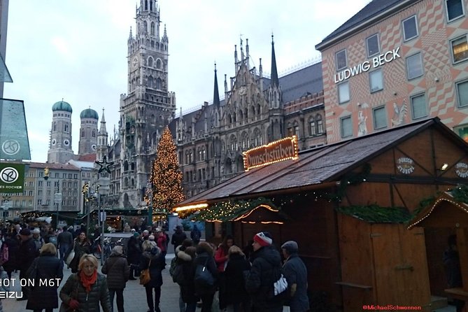 Munich - the essential walking tour - Exploring the New Town Hall and the Glockenspiel