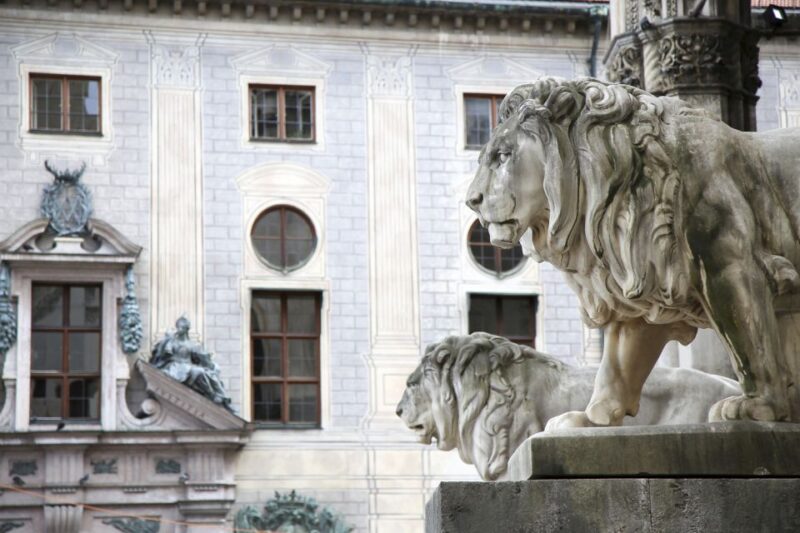 Munich: Third Reich & WWII Walking Tour - Key Points