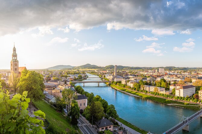 Munich to Herrenchiemsee and Salzburg Private Tour - Experience the Best of Bavaria and Austria with a Private Munich to Herrenchiemsee and Salzburg Tour